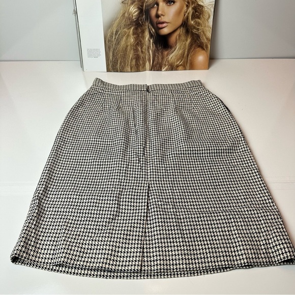 Vintage herringbone Talbots pencil Skirt - Picture 2 of 7